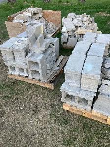 Free used concrete Blocks - Photo 2