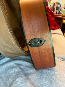 Taylor CE112 Acoustic/Electric Guitar & Case (MINT) - Photo 5