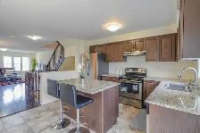 Room for Rent in home – Whitby, Close to UOIT and Durham College
