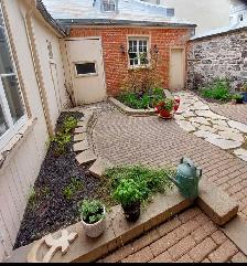 Présentation du 22, rue Ste-Ursule : élégant condo! - Photo 2