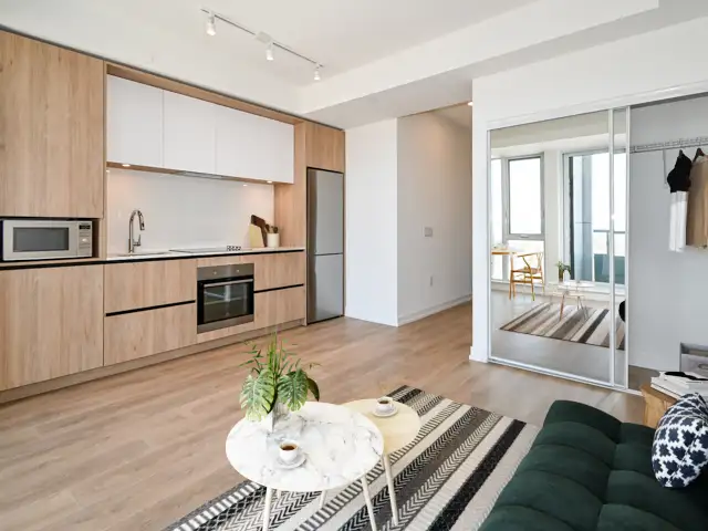 Penthouse Studio for RENT at Regent Park
