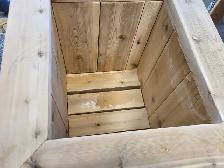 planter box - Photo 2