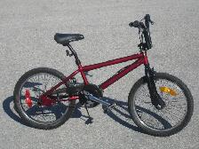 OLD SCHOOL 20' DYNO SERIES TRICK BMX WITH REAR STUNT PEGS! - Photo 3