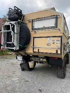 Unimog Custom Camper - Photo 4