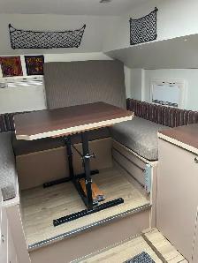 Unimog Custom Camper - Photo 8