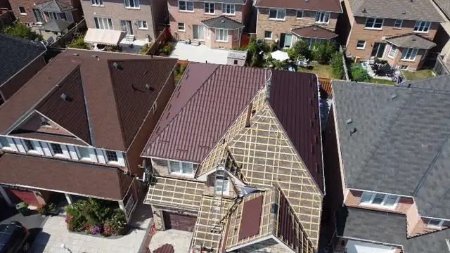 Experienced Roofing Helper Needed/Must Have A Car/$25h