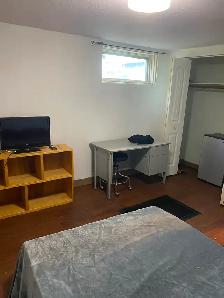 Room Rental - Photo 2
