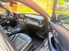 2015 Mercedes Benz C300 4Matic AMG PKG fully Loaded - Photo 7