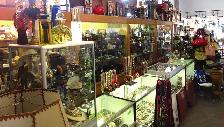 SAUBLE BEACH ANTIQUES & 21st CENTURY COLLECTIBLES - Photo 4