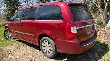 2015 Chrysler Town & Country Touring - Photo 6