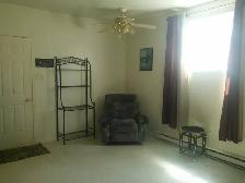 Appartement à partager avec 1 pers climatisé, wifi, tout inclus - Photo 7
