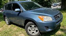 2012 Toyota RAV4 Base - Photo 2