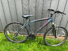 SCHWIN MOUNTAIN BIKE NEW - Photo 3