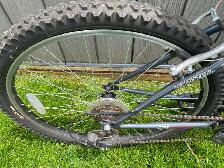 SCHWIN MOUNTAIN BIKE NEW - Photo 4