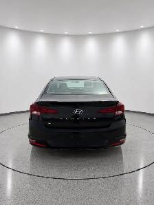 2020 Hyundai Elantra SE - Photo 5