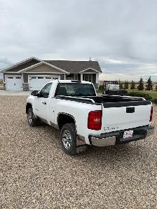 2011 Chev 1500 - Photo 4