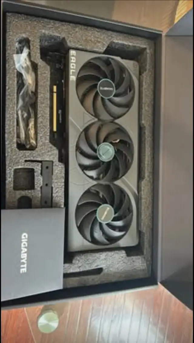 GeForce RTX 4080 Gigabtye Eagle 16 GB