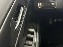 2026 GMC Acadia AT4 - Photo 21