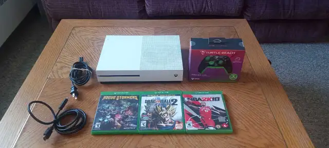 Xbox One S bundle w/games