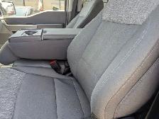2022 Ford F 150 CREW CAB 4X4 WITH NAVIGATION! - Photo 8