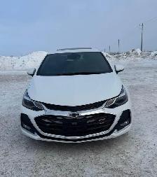 2019 Chevrolet Cruze Premier RS - Photo 2