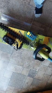 Radley Hedge Trimmer