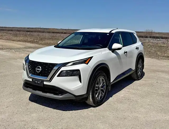 2022 Nissan Rogue S