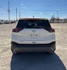 2022 Nissan Rogue S - Photo 4