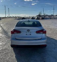 2018 Kia Forte LX - Photo 8