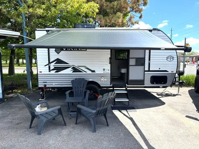 Brand New Viking 17' Travel Trailer Here At Need A Car Oshawa