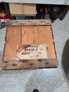 VINTAGE WOOD CRATE - Photo 6