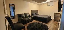 Private Room for Rent – Attached Washroom – Utilities Included - Photo 2