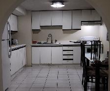 Private Room for Rent – Attached Washroom – Utilities Included - Photo 5