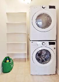 Three Bedroom Townhome Condo for Rent/ End Unit/Barrhaven/Nepean - Photo 17