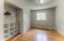 Single Private Upper-Level Room for Student Rent September 1st - Photo 4