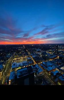 ✨ June is Free | 1 Bedroom   Den | 35th Floor | DTK Condo | ✨ - Photo 5