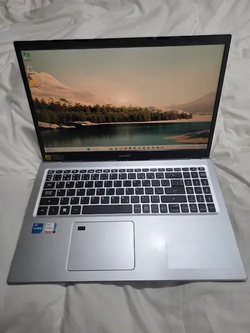 Acer Aspire 5 - 12GB Ram/512GB NVMe SSD/Windows 11 Home