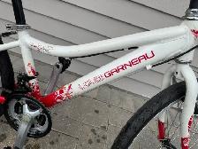 YOUTH BIKE: LOUIS GARNEAU: 24' TIRES - Photo 2