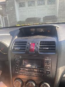 Subaru 2014  clean - Photo 2