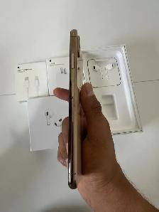 iPhone XS MAX 256GB Airpods Pkg/Delivery - Photo 2