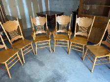 Free delivery used Oak Dining Table with 6 Chairs - Photo 2