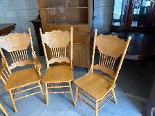 Free delivery used Oak Dining Table with 6 Chairs - Photo 4