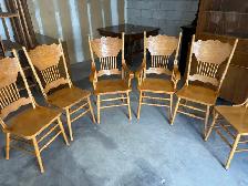 Free delivery used Oak Dining Table with 6 Chairs - Photo 6