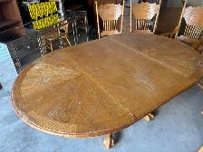 Free delivery used Oak Dining Table with 6 Chairs - Photo 9