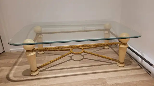 Tables de salon en verre