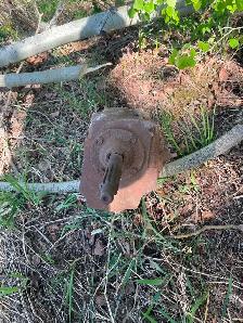 Super T 10 4 speed transmission needs case $250 - Photo 5