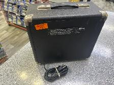 Squier 15 Amp Amplifier - Photo 2