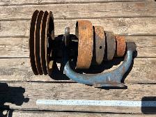 1883 W.F. & J. Barnes step pulleys, drill press parts - Photo 2