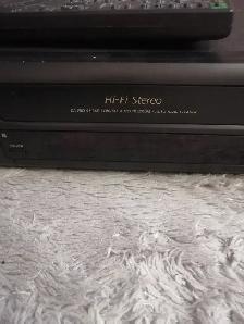 Sony Hi-Fi stereo with remote - Photo 2