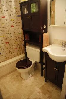 11 ft ceilings - Beautiful one bedroom condo In historical cond - Photo 7